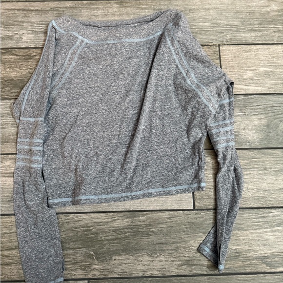 NWOT Free People Movement Imagination Layer Top - Picture 10 of 10